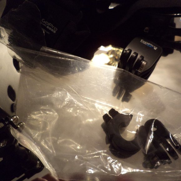 GoPro 3 Be a Hero Black with Chrome Accents - Picture 6 of 10